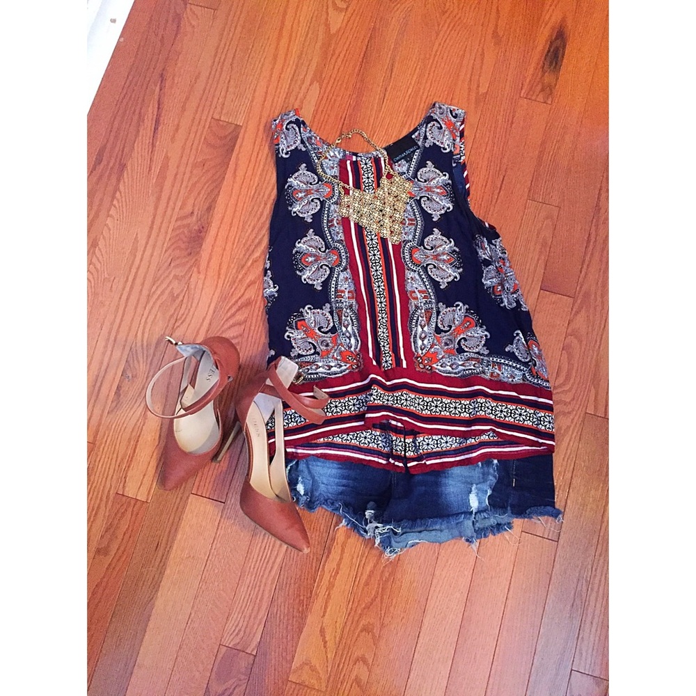 Patterned Tank